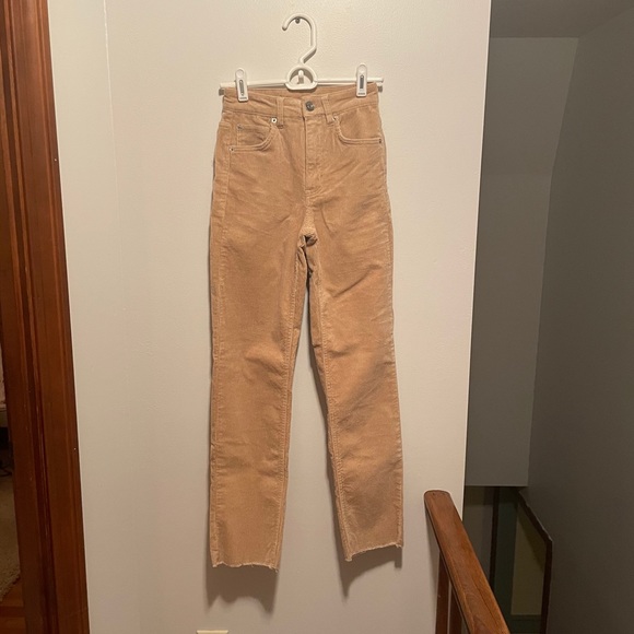 H&M Pants - NWT H&M corduroy pants